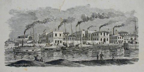 Paysage industriel en gravure : des bateaux circulent dans un canal bordé d’usines qui fument.